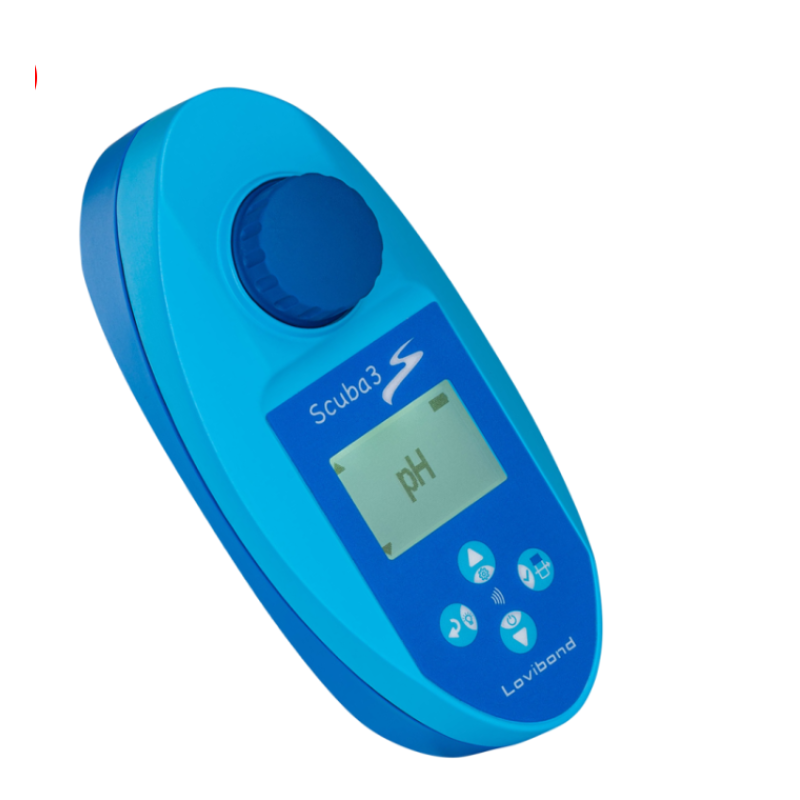 Tester za pH i Cl Scuba III omogućava digitalnu proveru pH vrednosti i hlora u bazenskoj vodi, uz NFC povezivanje, aplikaciju i lakše doziranje hemije.
